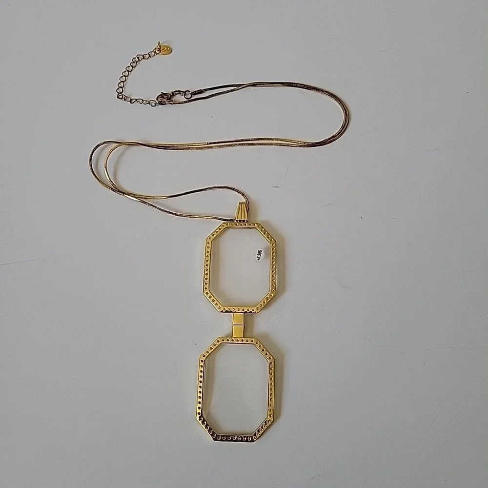 Dianna Folding Neck Glasses +2.50 Gold Tone Frame Compact Minimalist Versatile
